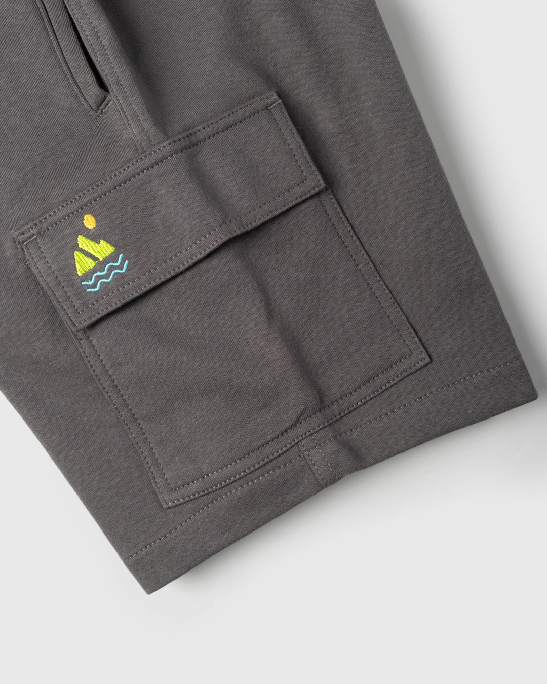 Short Fleece Cargo Dark Grey - Gambar 5